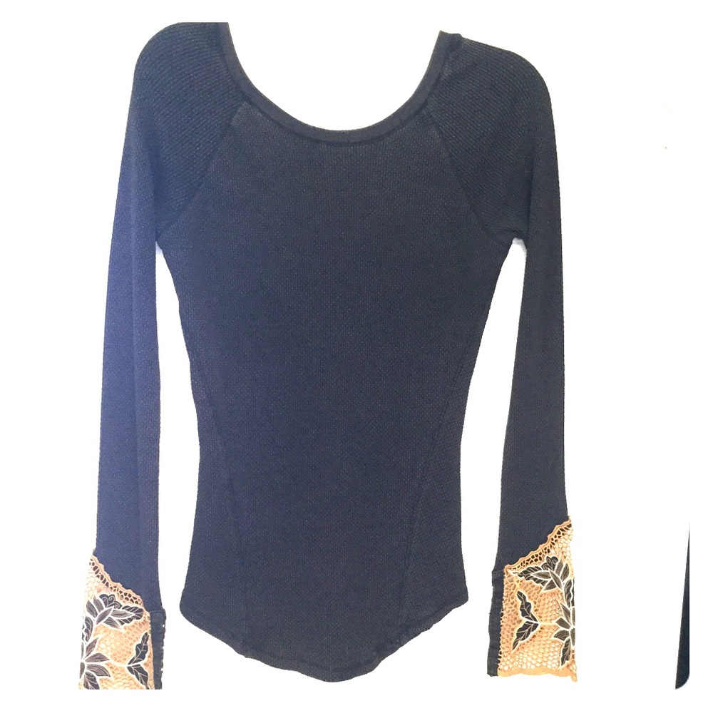 Free People Brown thermal with embroidery on wrist
